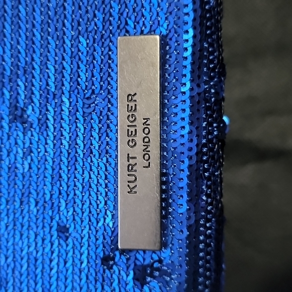 NWT - Kurt Geiger Kensington Bag in blue - Picture 9 of 13